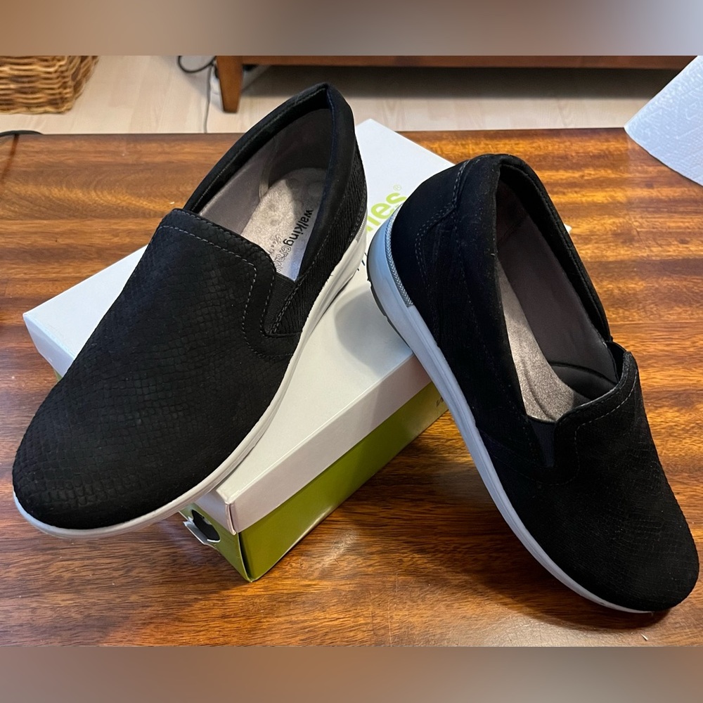 Walking Cradles Orlean Slip On